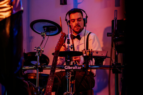 KELLERBAND